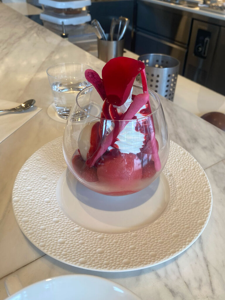 クープ グラッセ イスパハン　ピエール・エルメ