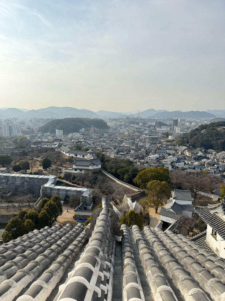 姫路城の天守閣から見た景色